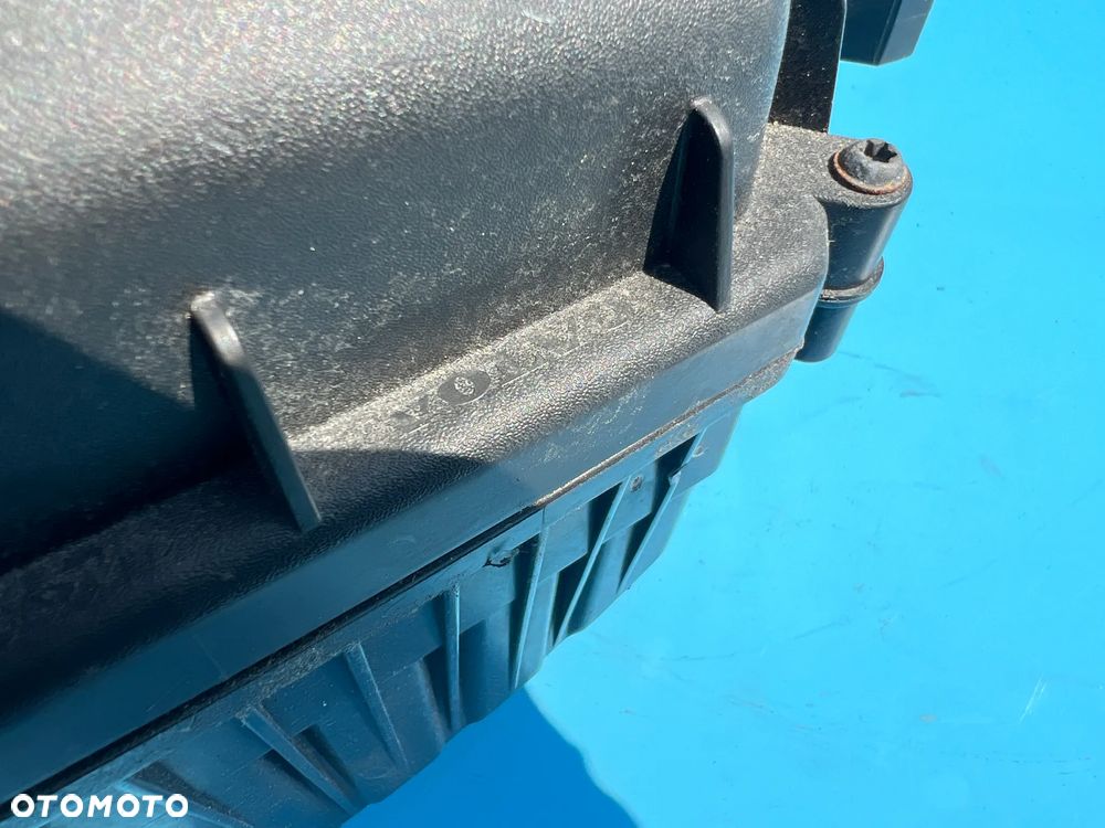 OBUDOWA FILTRA POWIETRZA+PRZEPŁYWOMIERZ VOLVO V70 V60 31342521 - 6