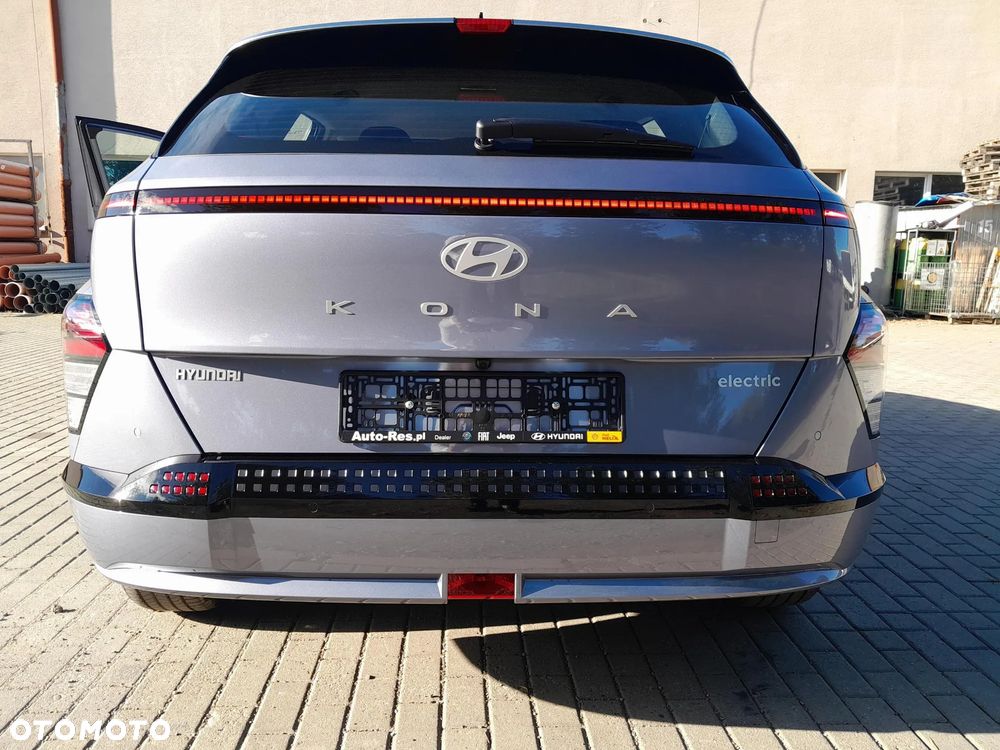 Hyundai Kona 64kWh Smart - 13
