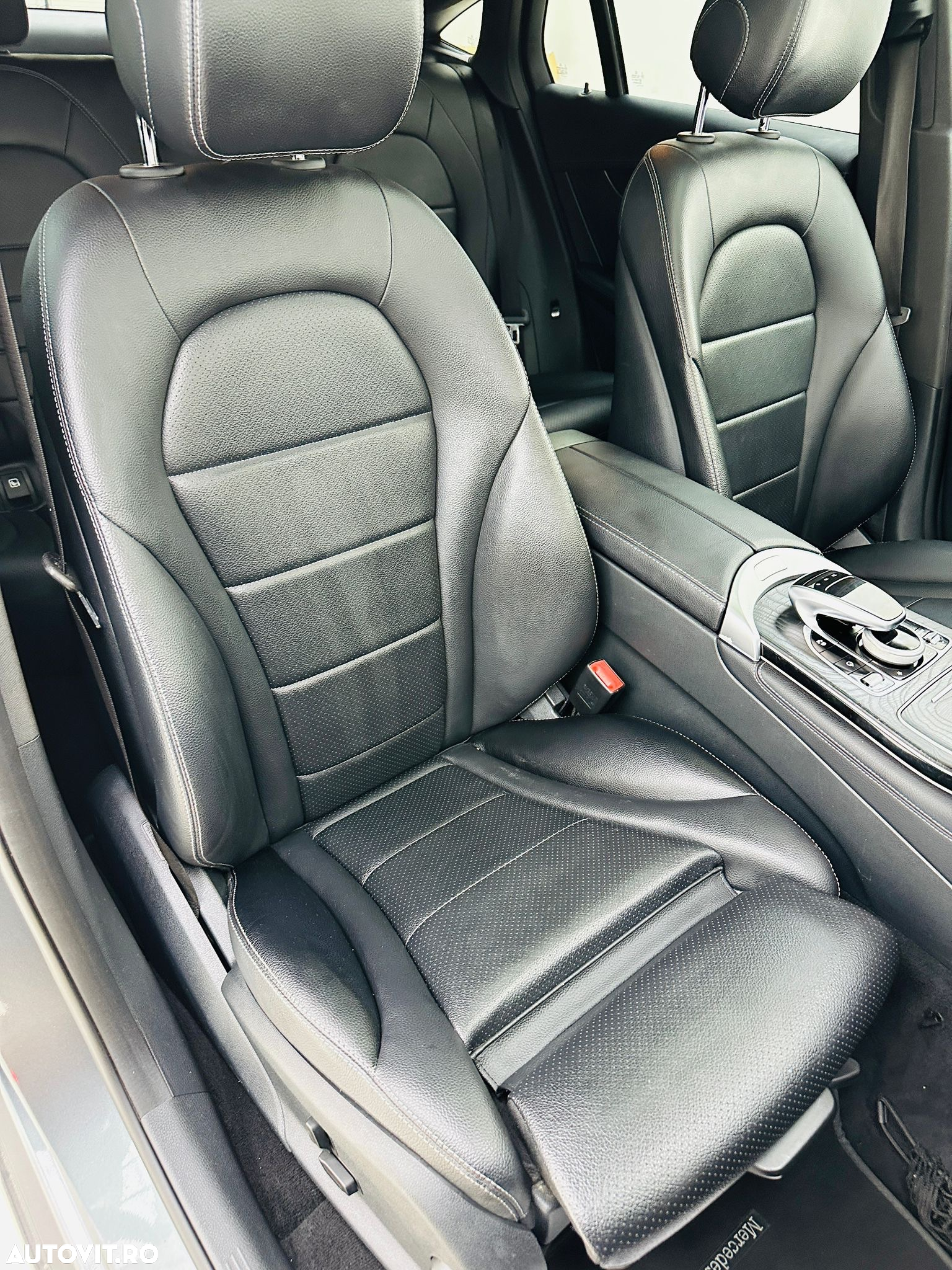 Mercedes-Benz GLC - 23