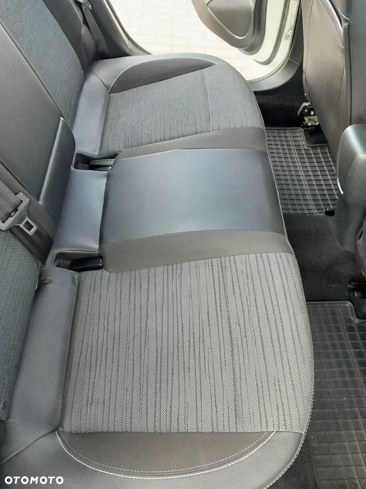 Opel Astra 1.4 T Business EU6 - 24