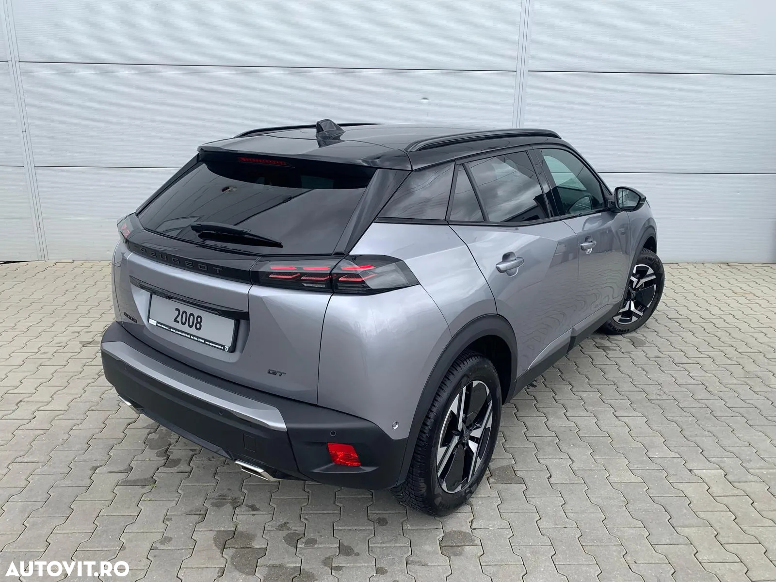 Peugeot 2008 1.2L PureTech 130 S&S EAT8 GT - 4