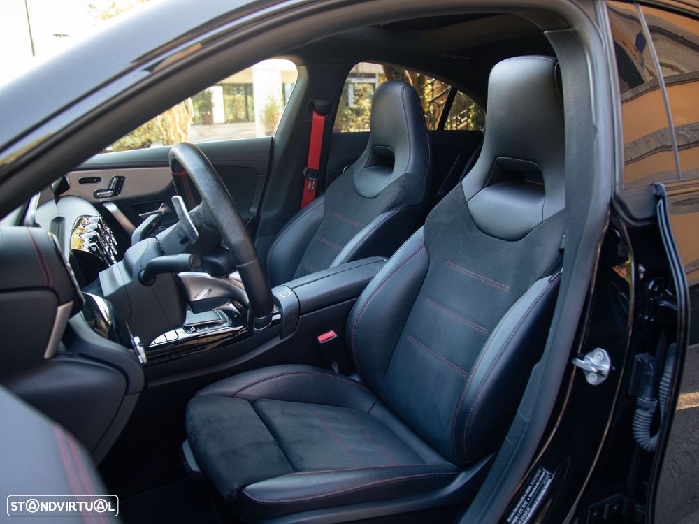 Mercedes-Benz CLA 35 AMG 4Matic - 9