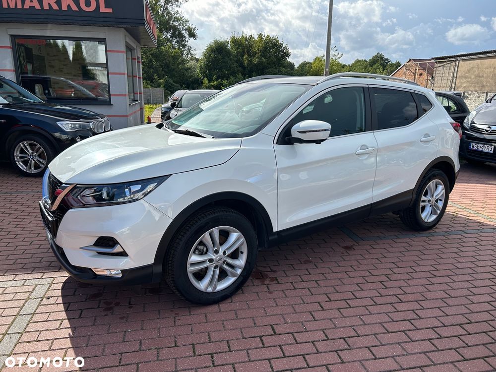 Nissan Qashqai - 1