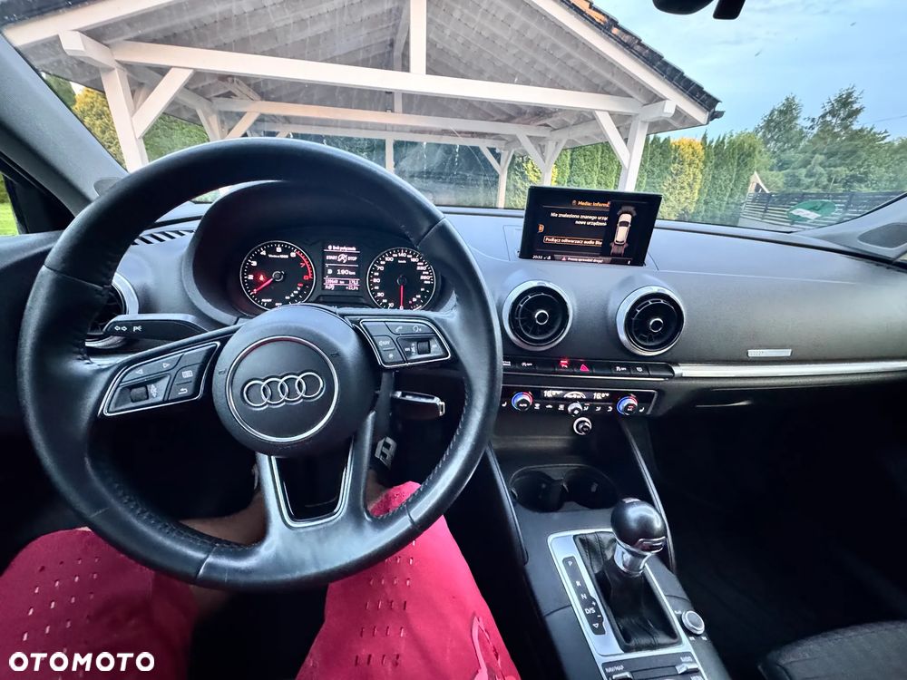 Audi A3 Sportback - 19