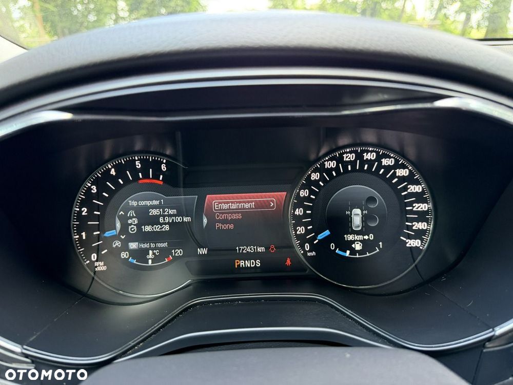 Ford Mondeo - 41