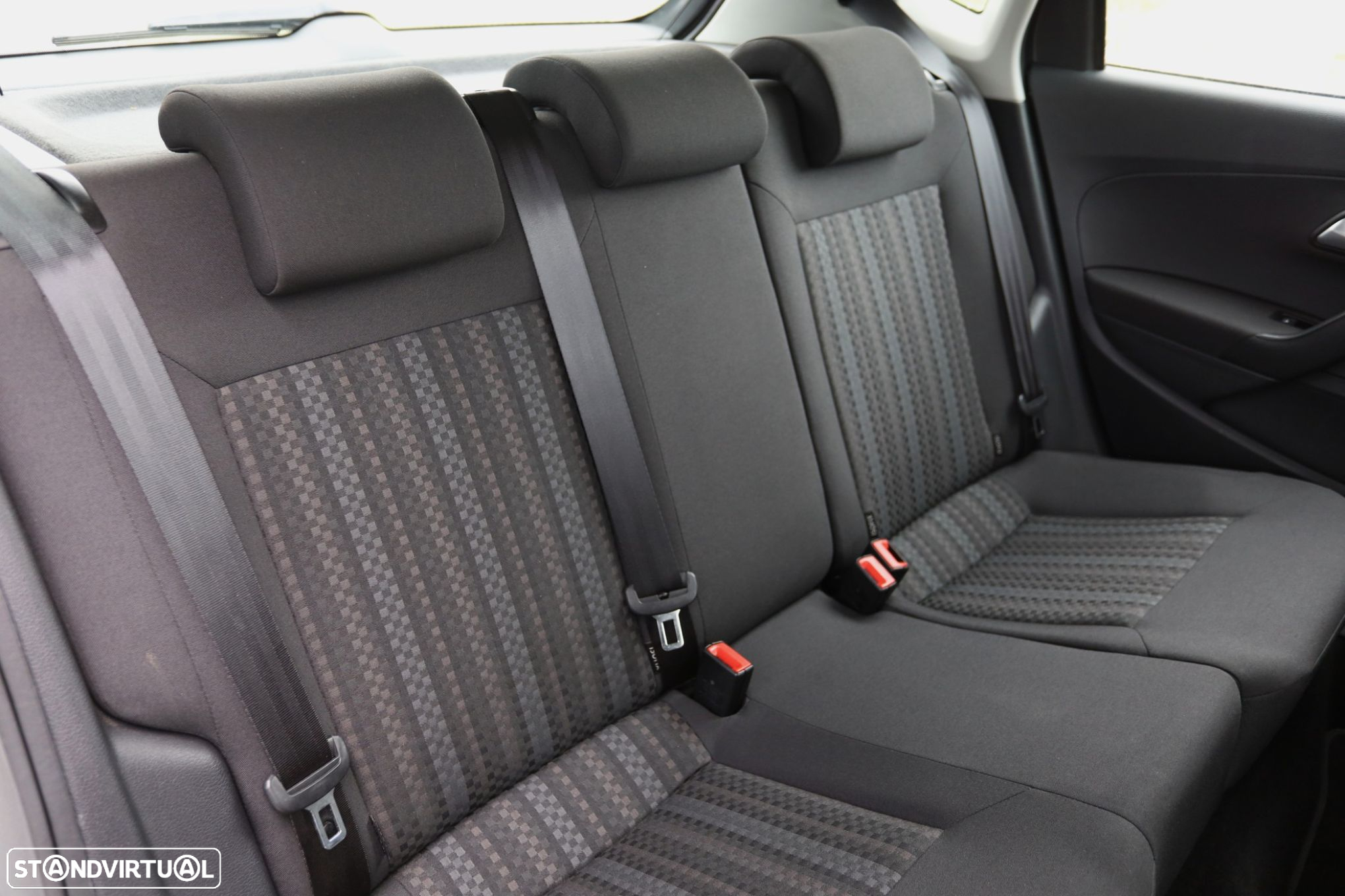 VW Polo 1.4 TDi Lounge - 13