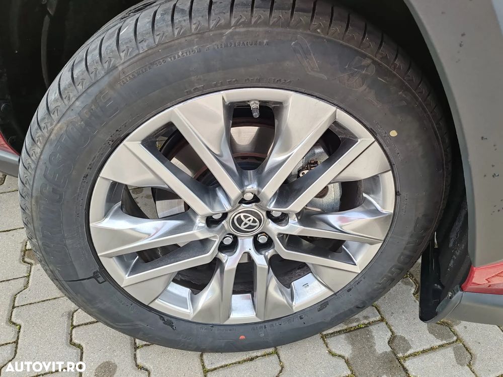 Toyota RAV4 2.5 VVT-iE 4x4 Luxury Premium - 26