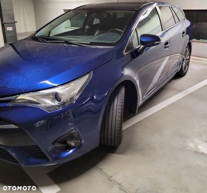 Toyota Avensis 1.8 Prestige - 2