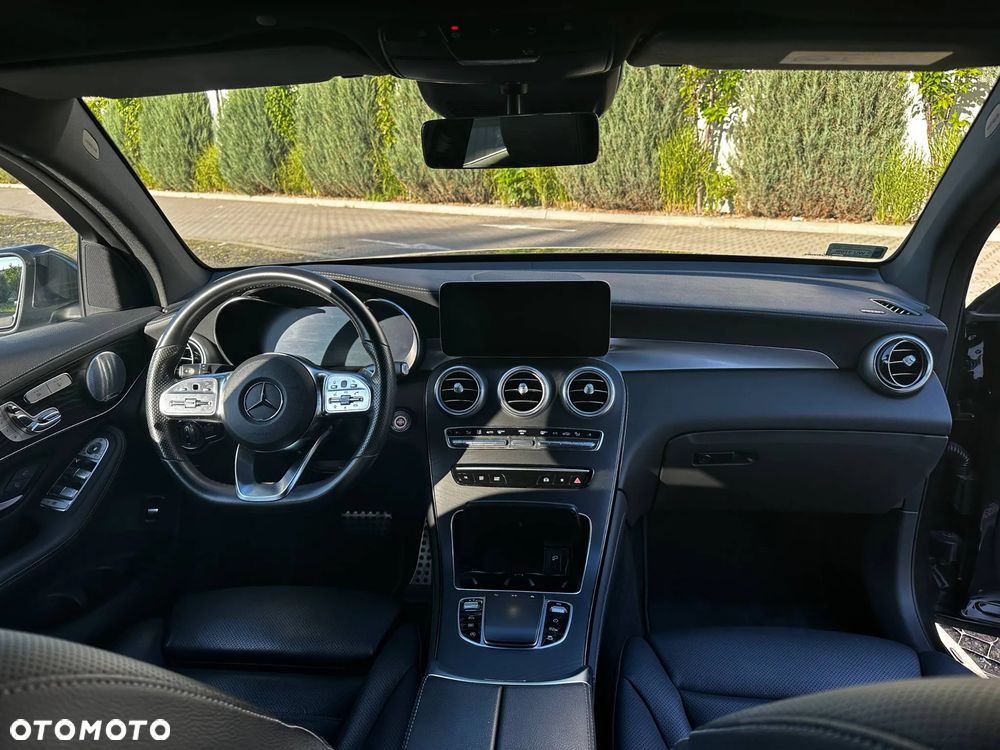 Mercedes-Benz GLC - 19