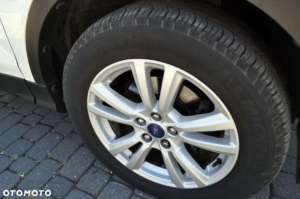 Ford Kuga 1.5 EcoBoost FWD Edition ASS GPF - 8