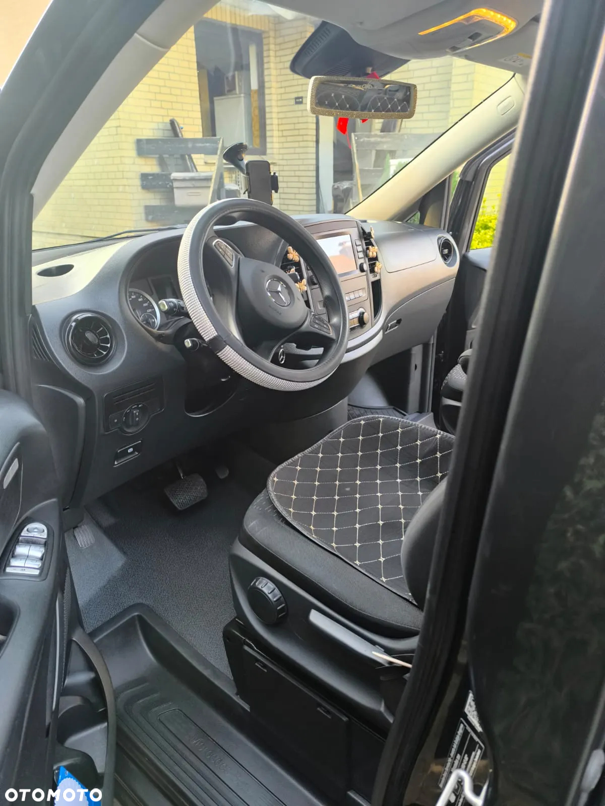 Mercedes-Benz Vito - 9