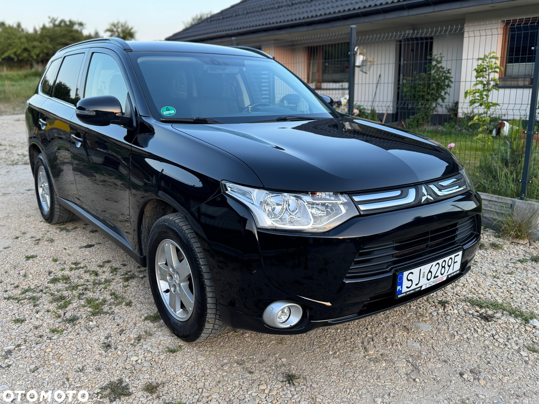 Mitsubishi Outlander 2.0 Intense 2WD - 6