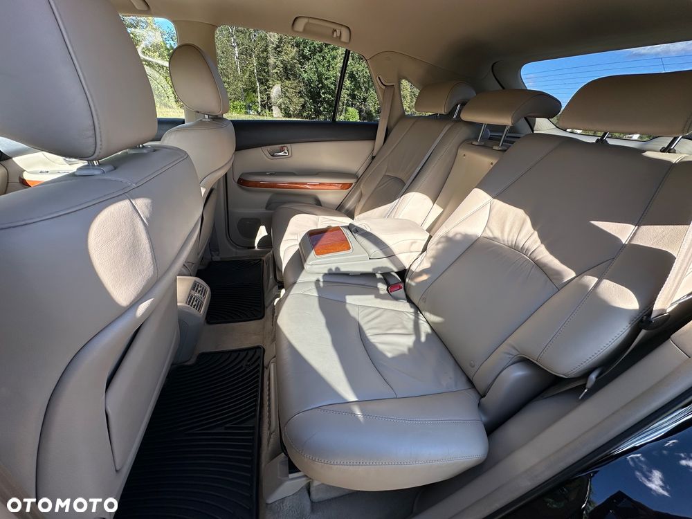 Lexus RX - 35