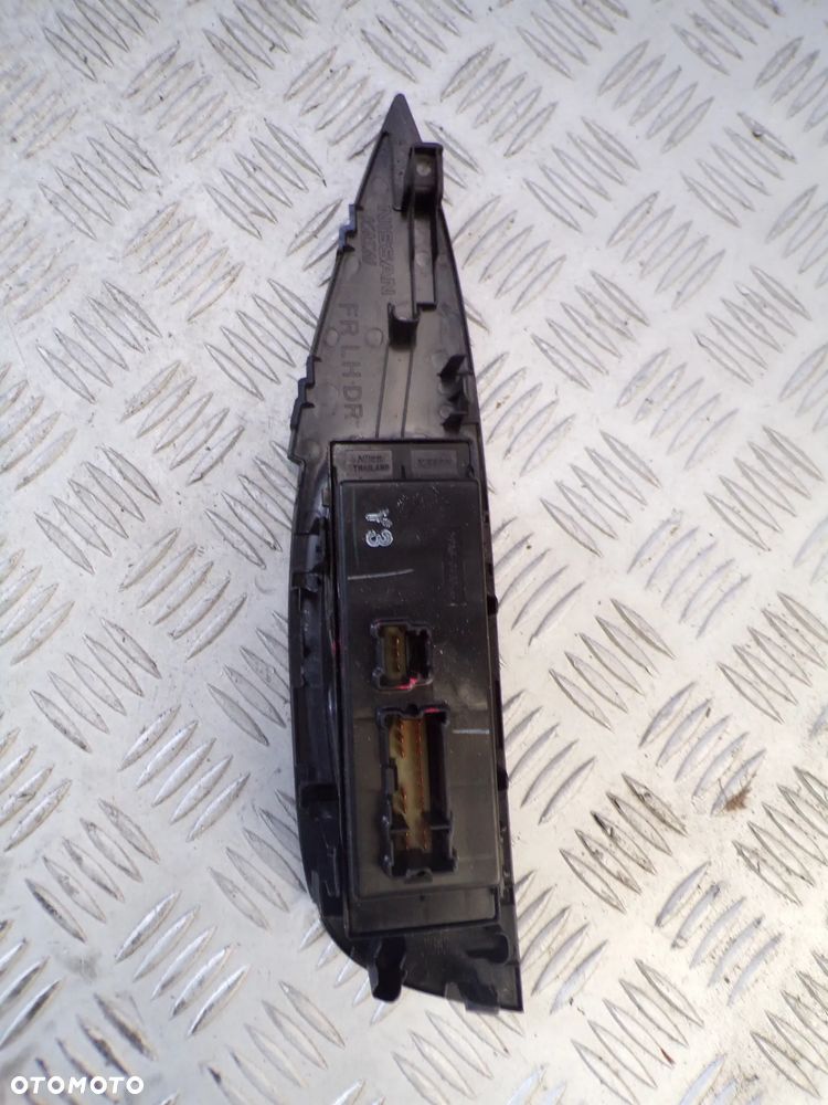 PANEL SZYB LEWY PRZÓD NISSAN X TRAIL T32 - 2