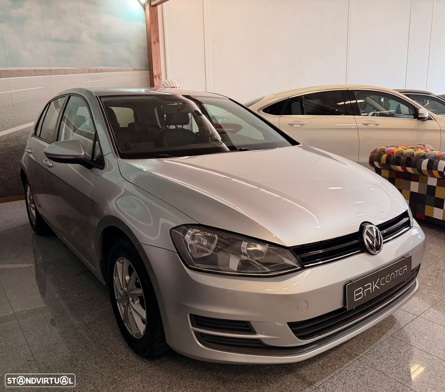 VW Golf 1.6 TDI Confortline - 2