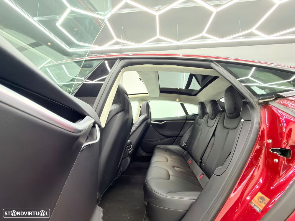 Tesla Model S 75D AWD - 10