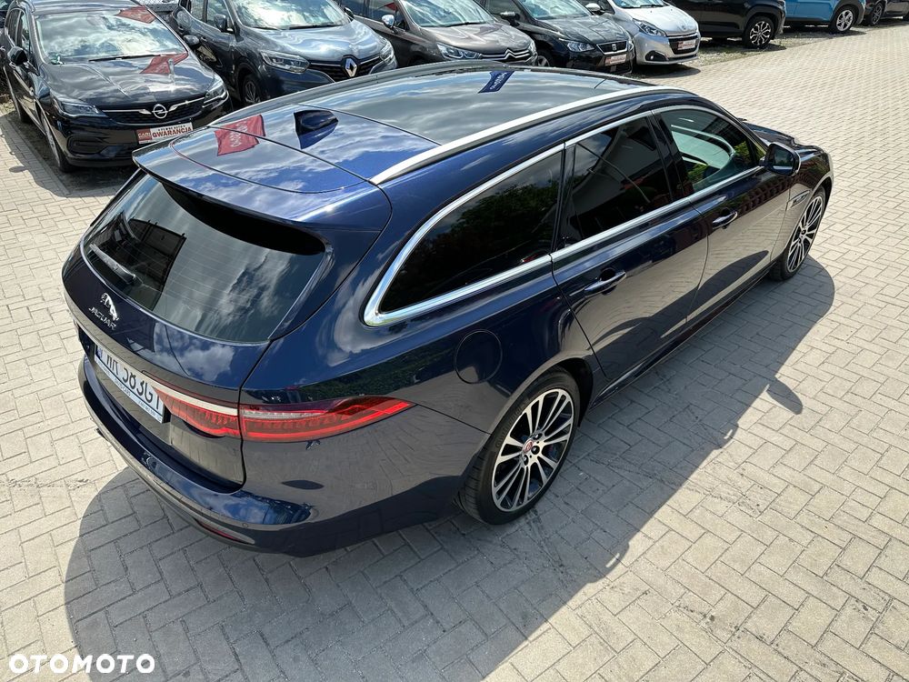 Jaguar XF - 37