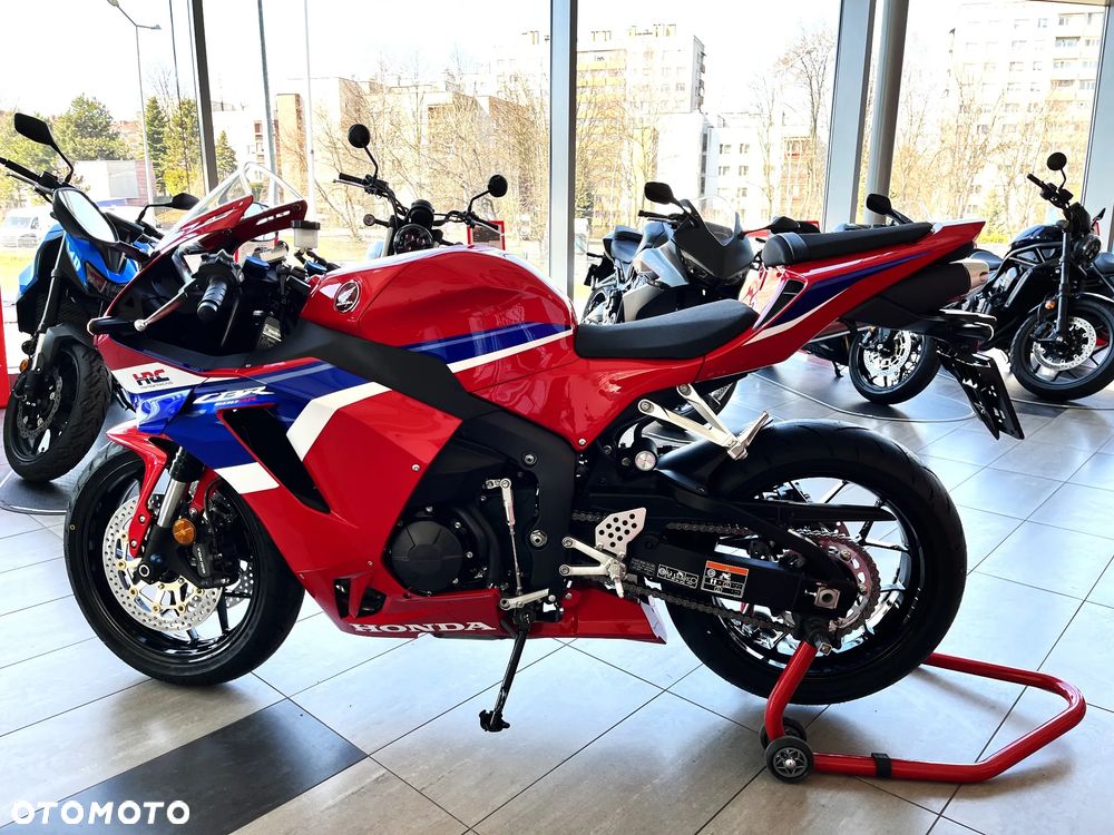 Honda CBR - 3