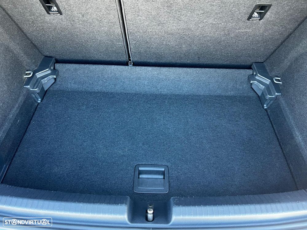 VW Polo 1.0 TSI Urban - 17