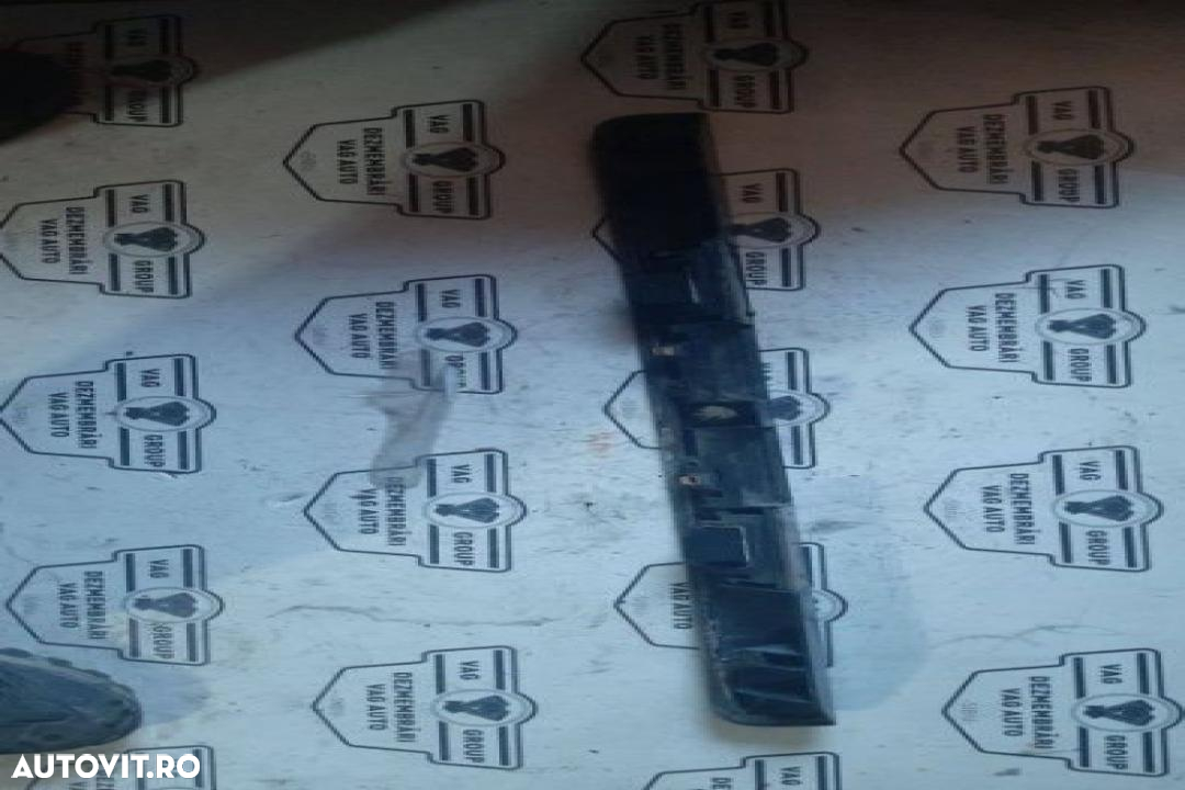 Suport lampi numar de pe haion Audi A4 B5 2005 Break - 2