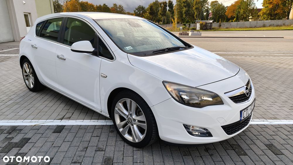 Opel Astra III 1.7 CDTI Cosmo - 18