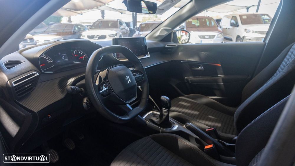 Peugeot 208 1.2 PureTech Active Pack - 4