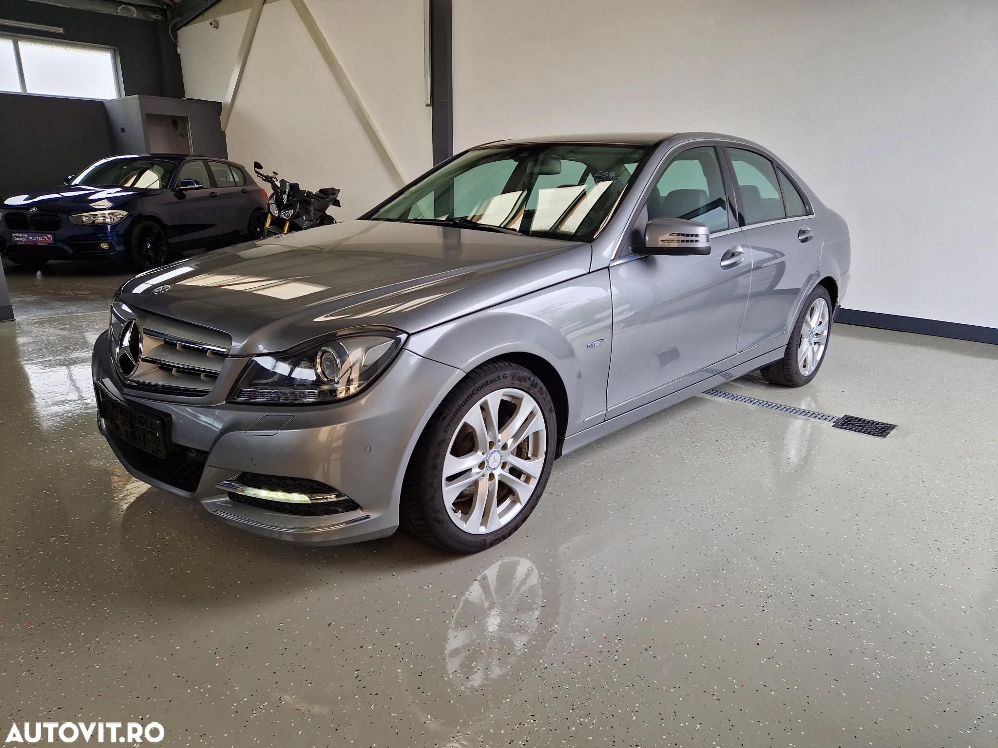 Mercedes-Benz C 180 CDI DPF (BlueEFFICIENCY) Avantgarde - 2