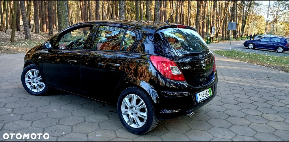 Opel Corsa 1.2 16V - 2