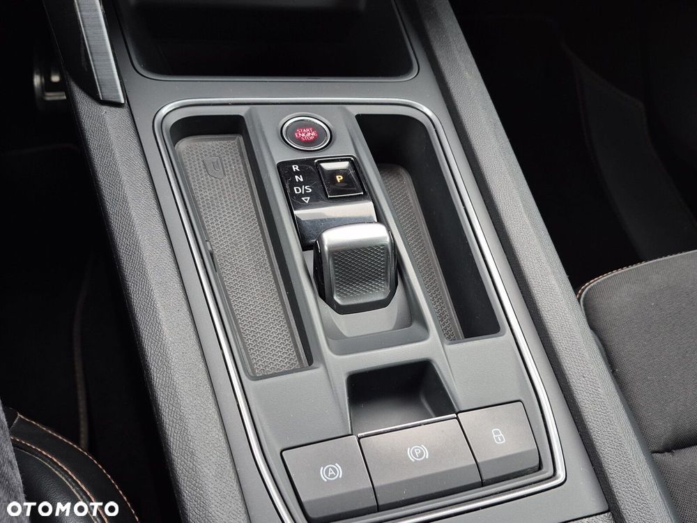 Cupra Formentor 1.4 e-Hybrid VZ DSG - 29