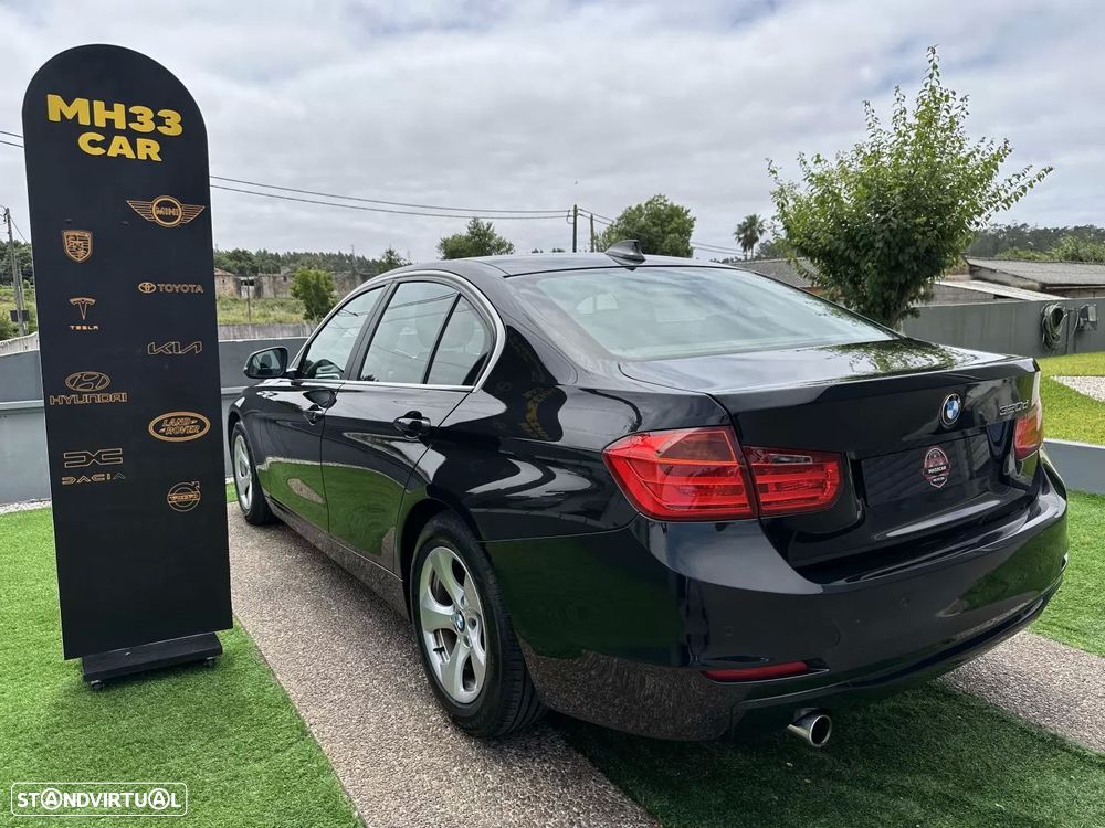 BMW 320 d EfficientDynamics Line Sport - 11