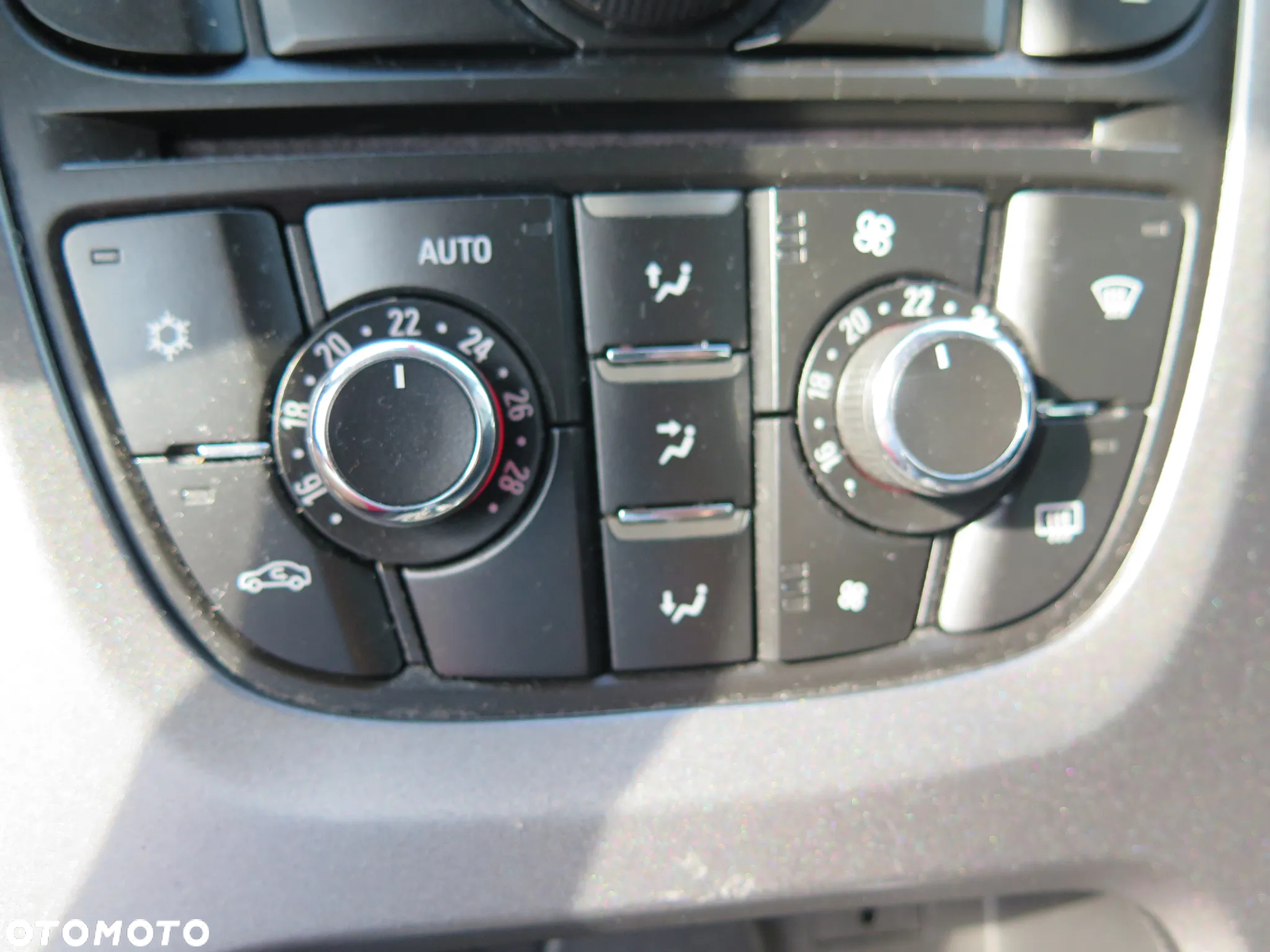 Opel Astra IV 1.4 T Energy EU6 - 15