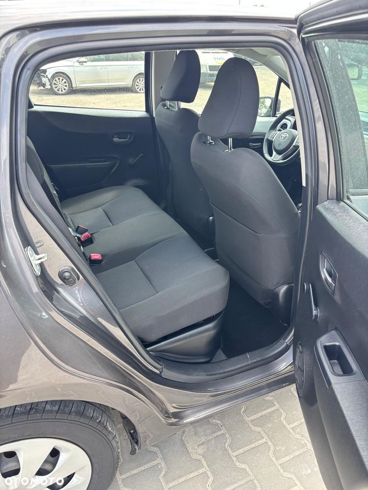 Toyota Yaris 1.5 VVT-i Style - 11
