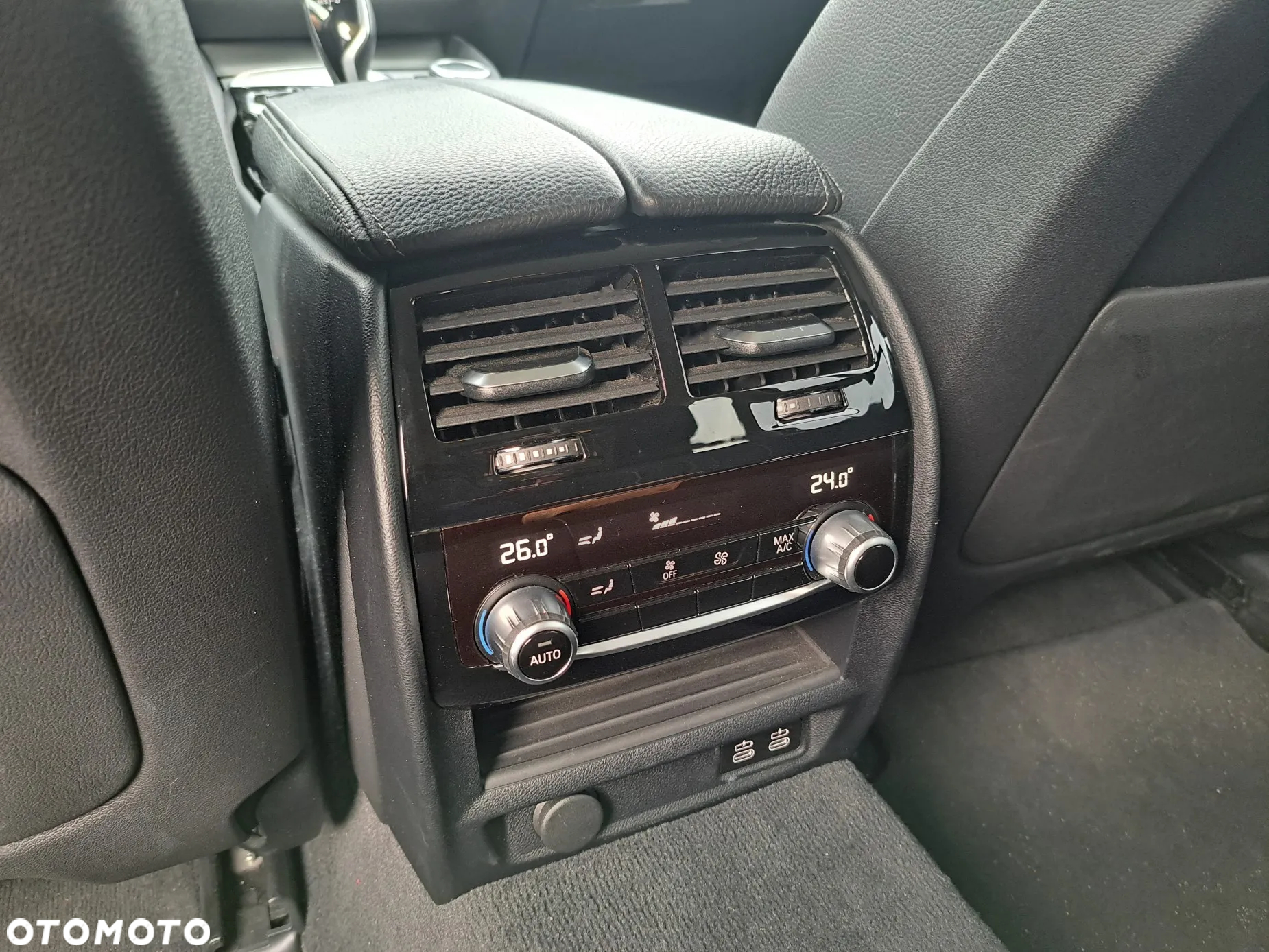 BMW Seria 5 520d Touring - 8