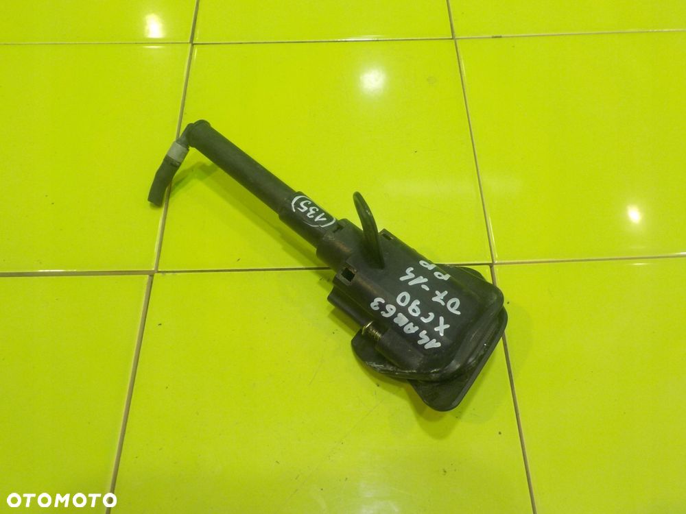 VOLVO XC90 I LIFT 2.4 D5 10r 5D spryskiwacz lampy prawy przod - 4