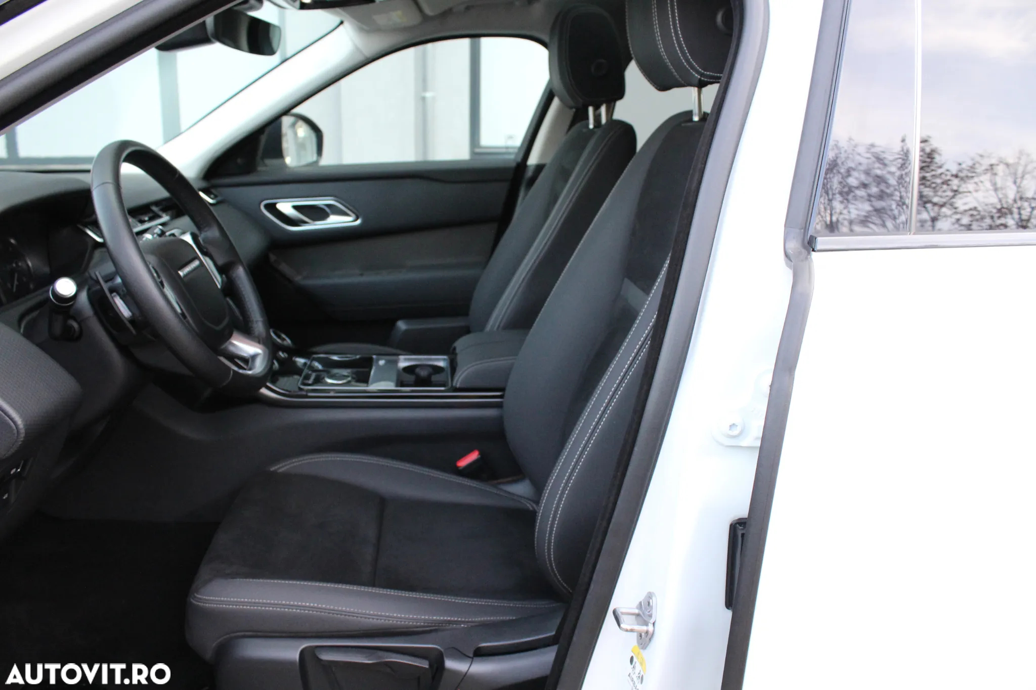 Land Rover Range Rover Velar 2.0 R-Dynamic HSE - 8