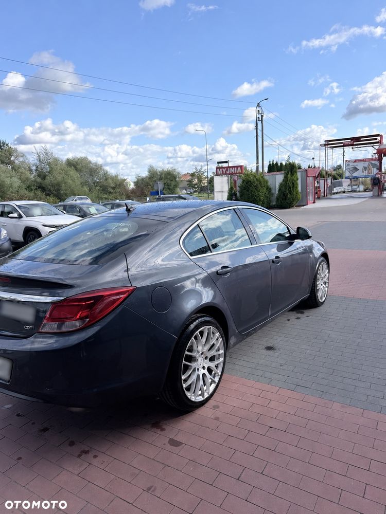 Opel Insignia 2.0 CDTI Cosmo - 3