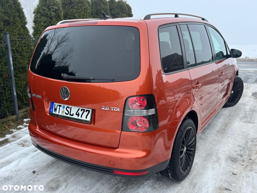 Volkswagen Touran 2.0 TDI Freestyle - 4