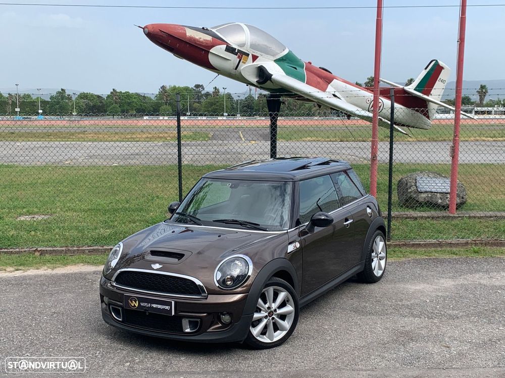 MINI 3 Portas Cooper S - 1