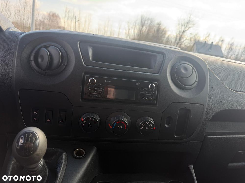 Renault Master - 25