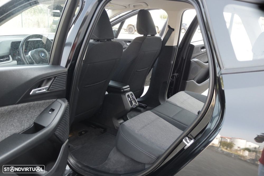BMW 225xe Active Tourer e xDrive - 27