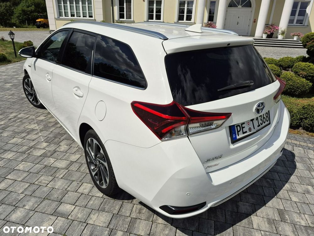 Toyota Auris - 7