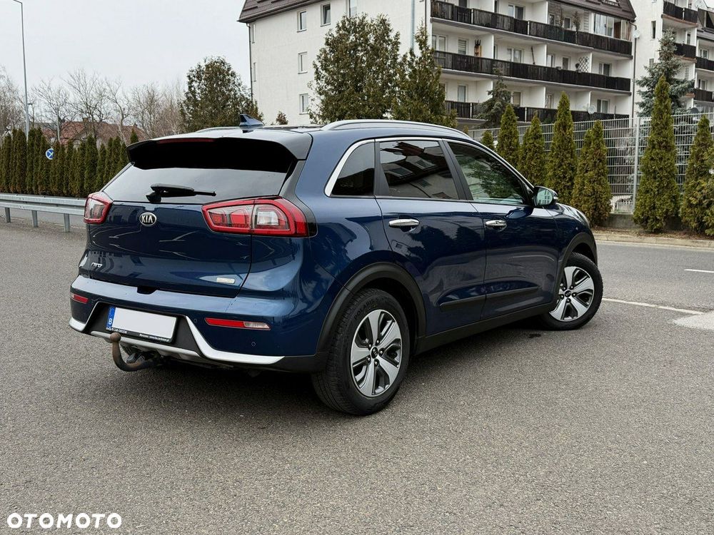 Kia Niro 1.6 GDI Hybrid L Business Line - 9