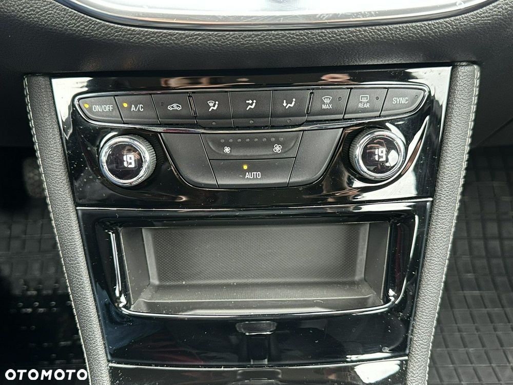 Opel Astra - 26