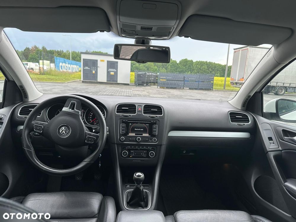 Volkswagen Golf 1.6 TDI Highline - 9