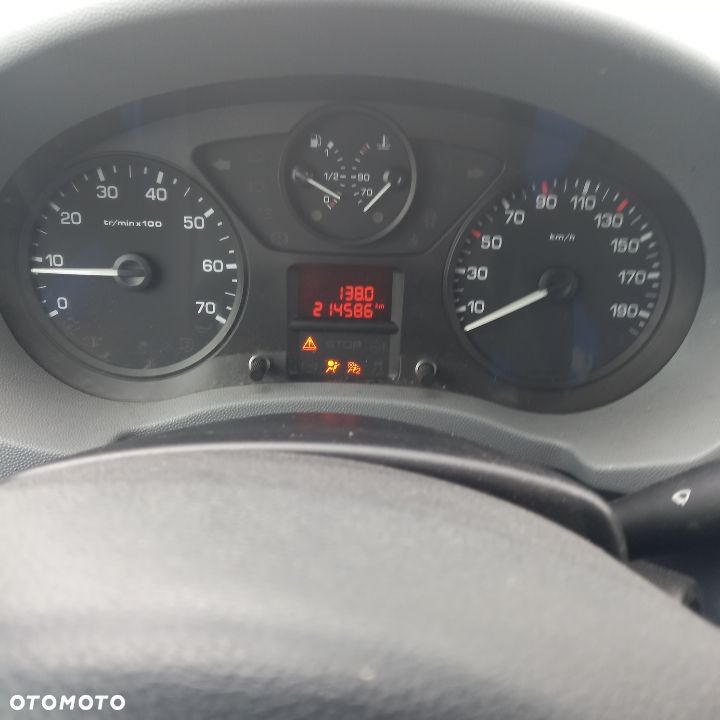 Peugeot EXPERT - 21