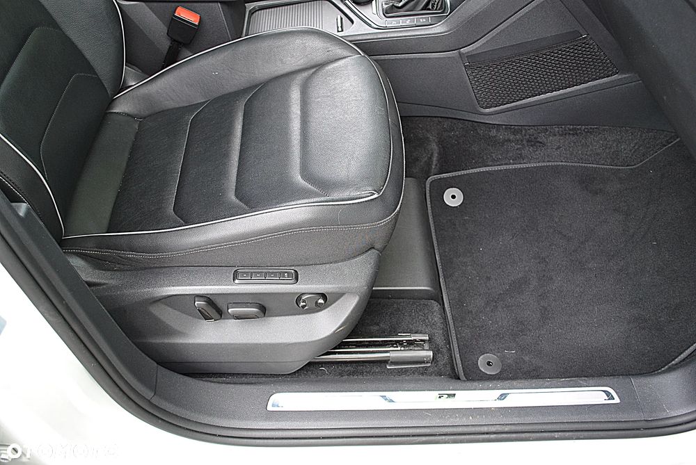 Volkswagen Tiguan Allspace 2.0 TDI SCR 4Motion DSG Highline - 29