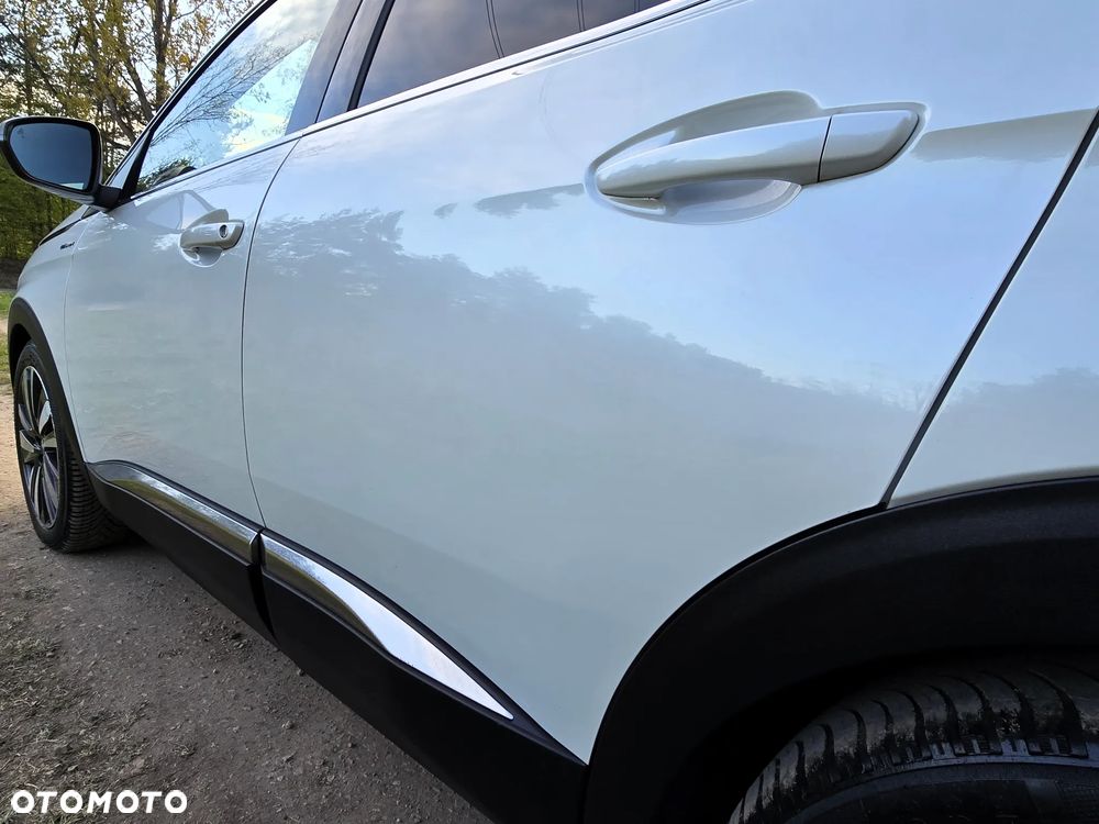 Peugeot 3008 1.6 PureTech HYbrid4 GT S&S EAT8 - 15