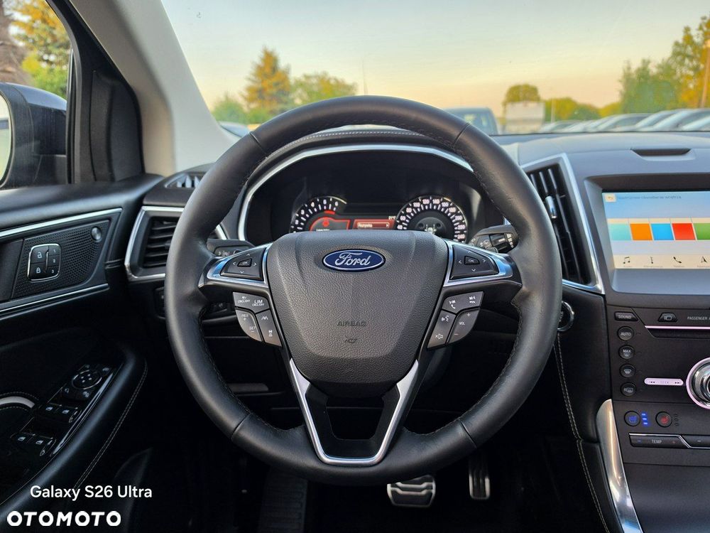 Ford Edge 2.0 EcoBlue Bi-Turbo 4x4 Vignale - 36