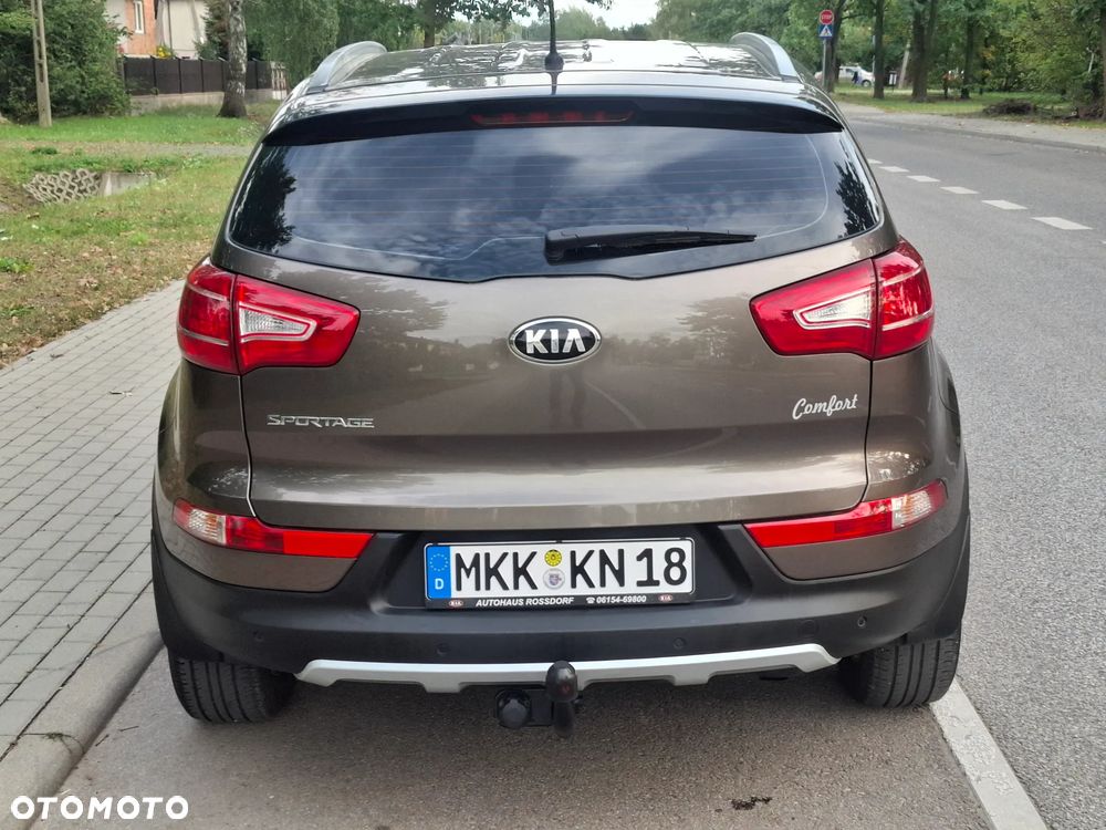 Kia Sportage 1.6 GDI 2WD Fifa World Cup Edition - 6