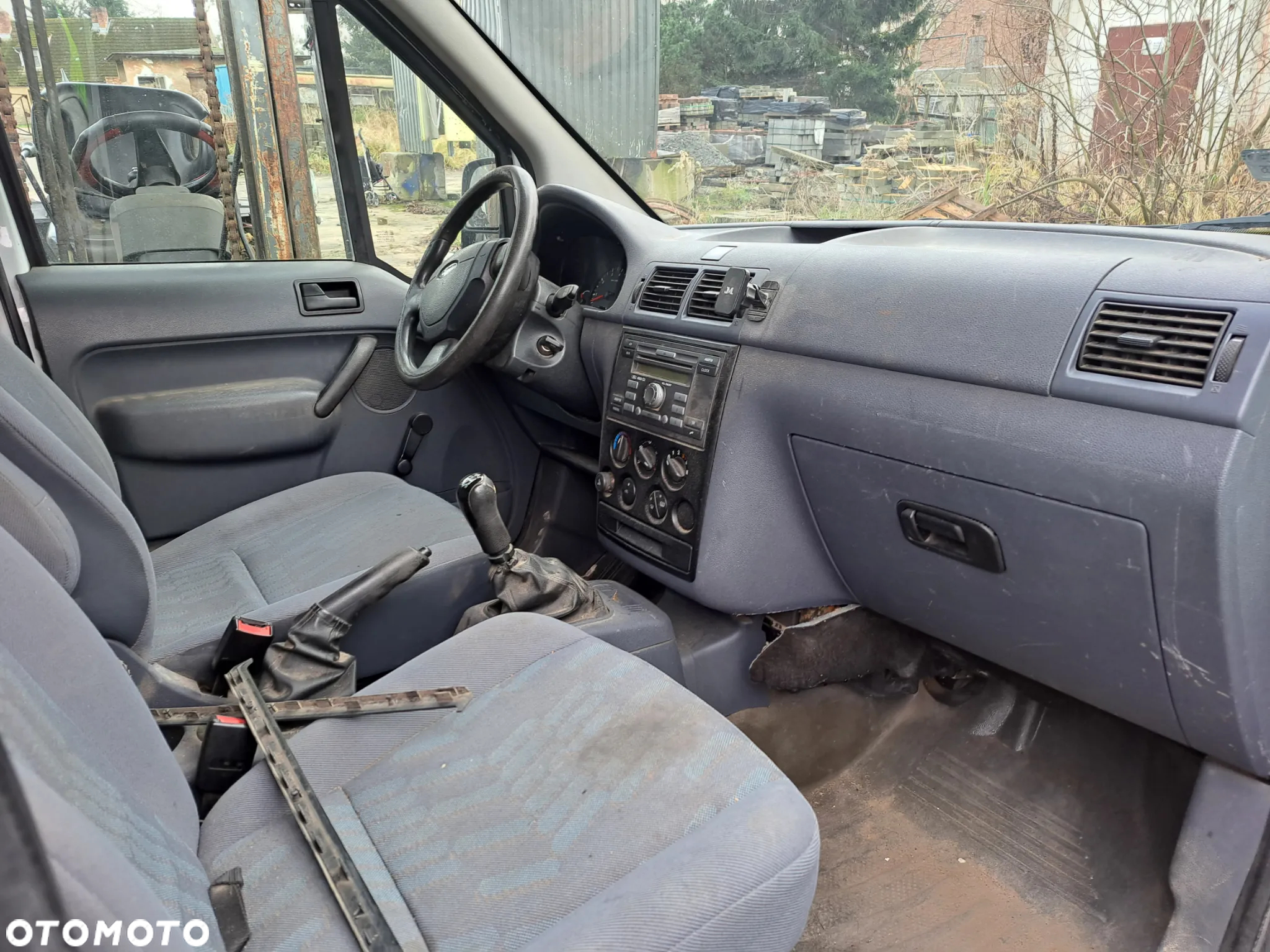 FORD TRANSIT CONNECT 1,8 TDCI 2008r,  Części, maska, lampa, błotnik, rozrusznik - 3